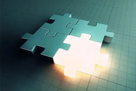 “零售标杆”银行组织架构调整（2024）